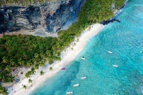 Playa Fronton Tour in Samana.